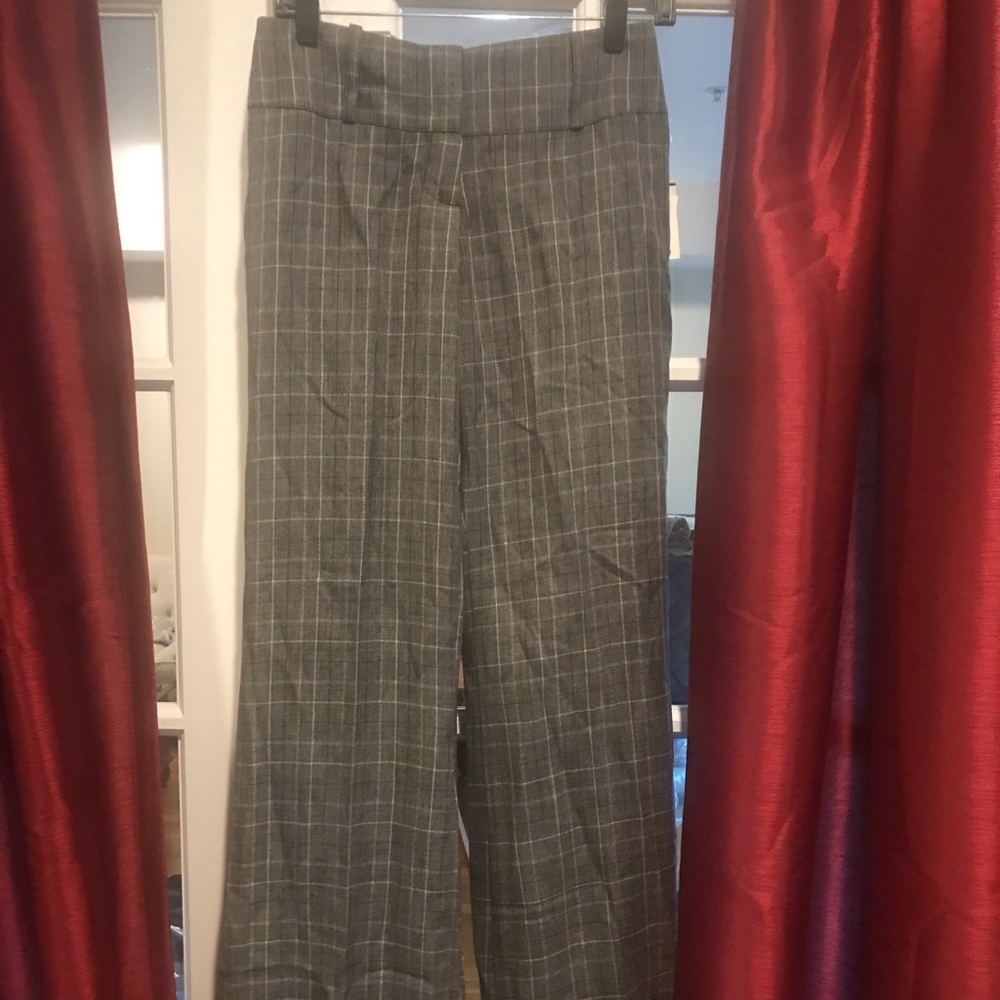 10 Spot pants